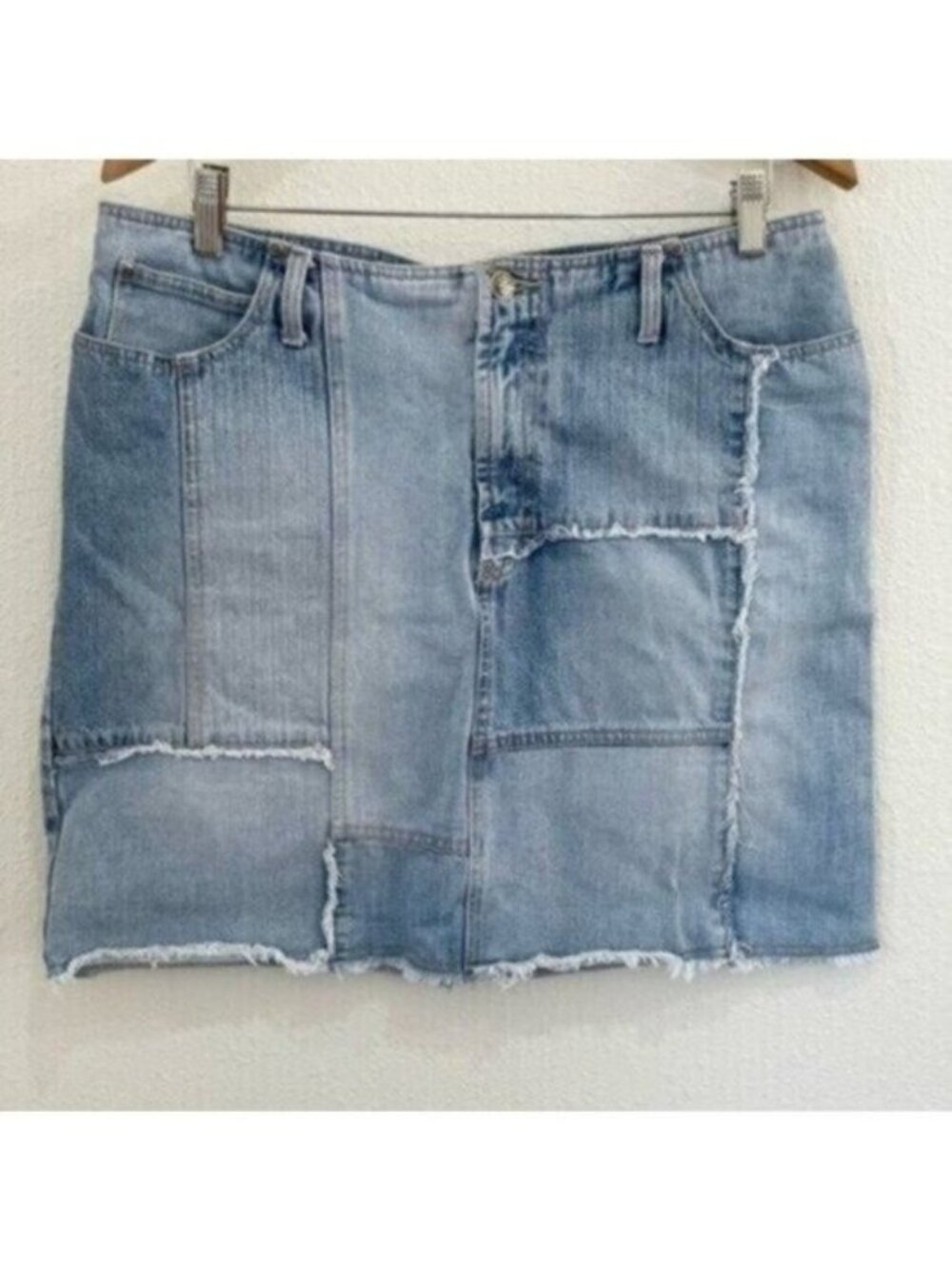 Vintage Y2K Patchwork Denim Mini Skirt Western Bohemian 90’s Zip Closure